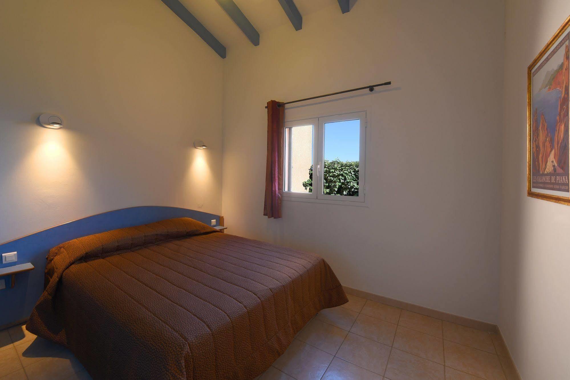 Holiday park Cantu Di Mare 4*